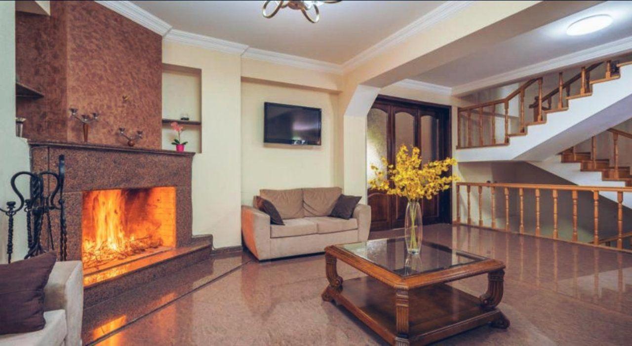 7 Star Bed & Breakfast Tbilisi Exterior photo