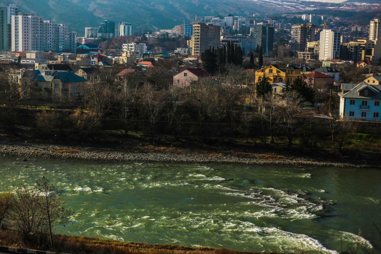 7 Star Bed & Breakfast Tbilisi Exterior photo