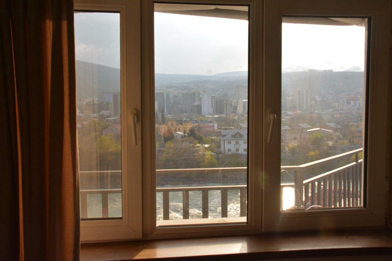 7 Star Bed & Breakfast Tbilisi Exterior photo