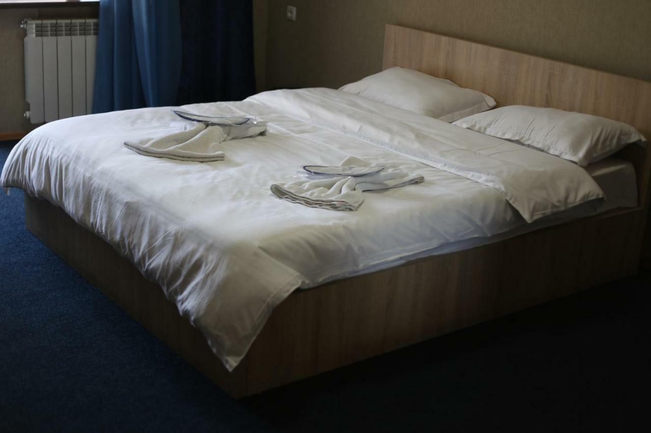 7 Star Bed & Breakfast Tbilisi Exterior photo