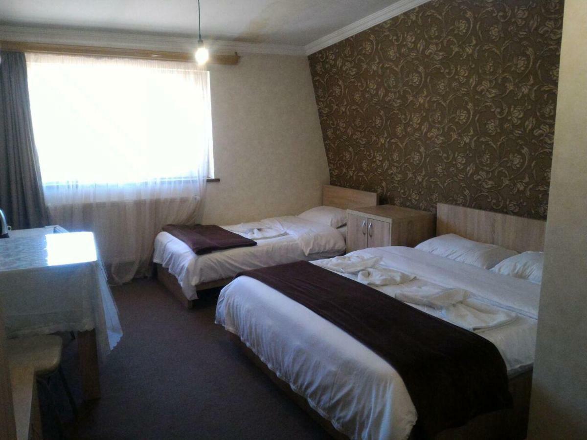 7 Star Bed & Breakfast Tbilisi Exterior photo